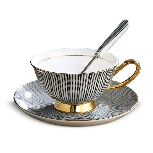 European Royal Bone China Tea Cup & Saucer Set – Vintage Elegance